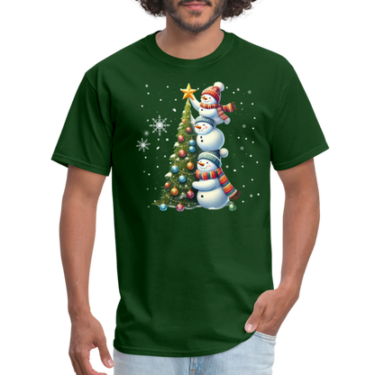 Cute Snowman Decorating Christmas Tree T-Shirt - forest green