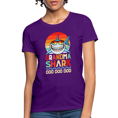 Grandma Shark Doo Doo Doo Women's T-Shirt - purple