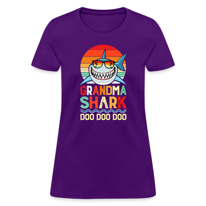 Grandma Shark Doo Doo Doo Women's T-Shirt - purple