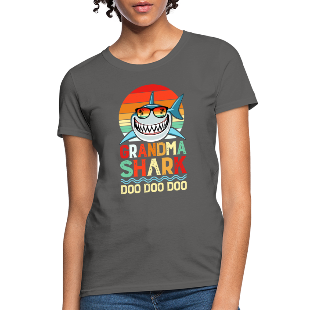 Grandma Shark Doo Doo Doo Women's T-Shirt - charcoal