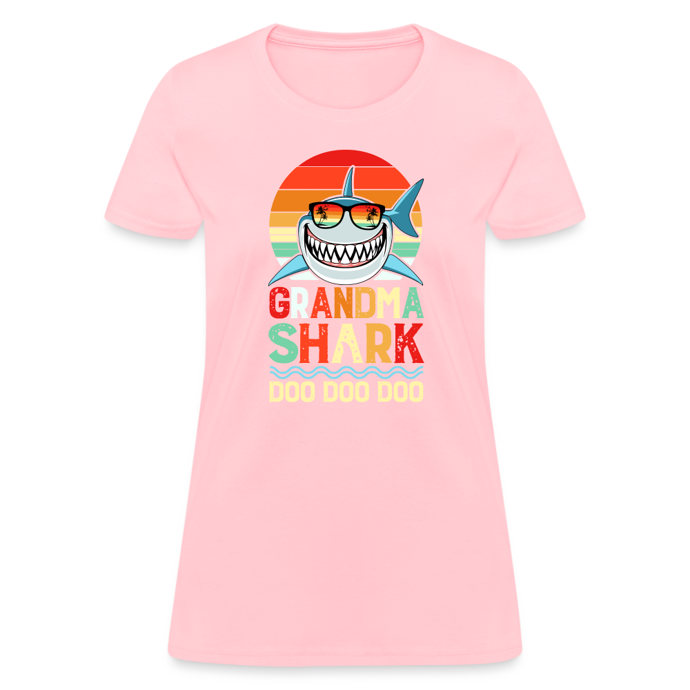 Grandma Shark Doo Doo Doo Women's T-Shirt - pink