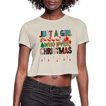 Just a Girl Who Loves Christmas Cropped Top T-Shirt - dust