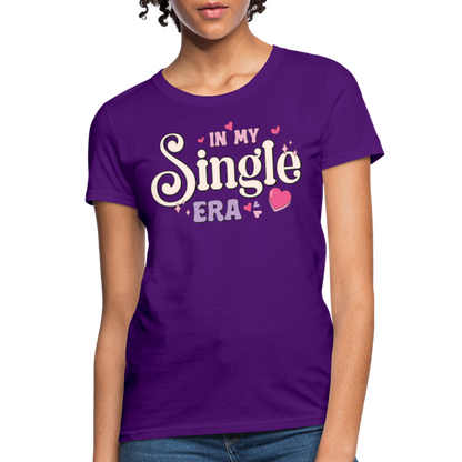 In My Single Era : Women's T-Shirt - purple