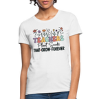 Teachers Plant Seeds That Grow Forever Women's T-Shirt